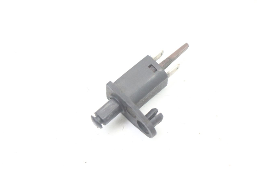 photo de CAPTEUR OUVERTURE SELLE PIAGGIO X8 125 (2004 - 2007) - Vue principale