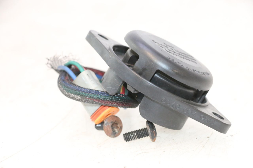 photo de CAPTEUR OUVERTURE SELLE CAN-AM SPYDER RS 1000 (2008 - 2012) - Détail de la pièce