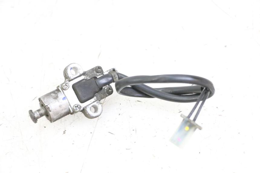 photo de CAPTEUR OUVERTURE SELLE SUZUKI BURGMAN 125 (2015 - 2017) - Zoom état d’usage