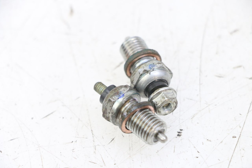 photo de CAPTEUR POINT MORT HONDA CB R 1000 (2018 - 2023) - Détail de la pièce