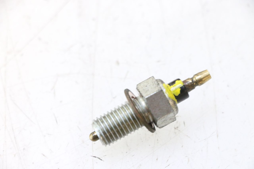photo de CAPTEUR POINT MORT YAMAHA FZ8 800 (2010 - 2016) - Zoom état d’usage