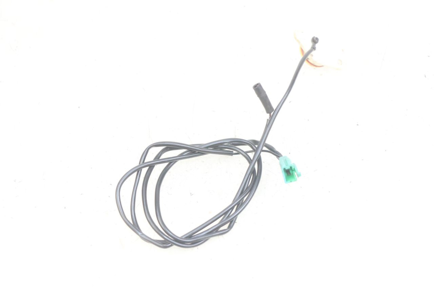 photo de CAPTEUR POINT MORT YAMAHA FZS FAZER 600 (1998 - 2001) - Gros plan technique