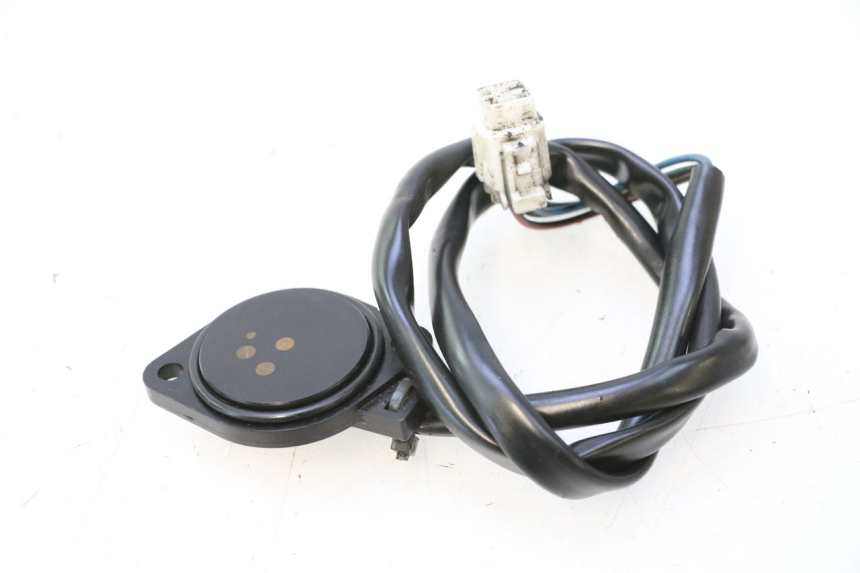photo de CAPTEUR POINT MORT SUZUKI GSF N BANDIT 1200 (2001 - 2005) - Détail de la pièce