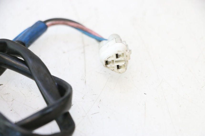 photo de CAPTEUR POINT MORT SUZUKI GSR 600 (2005 - 2012) - Zoom état d’usage