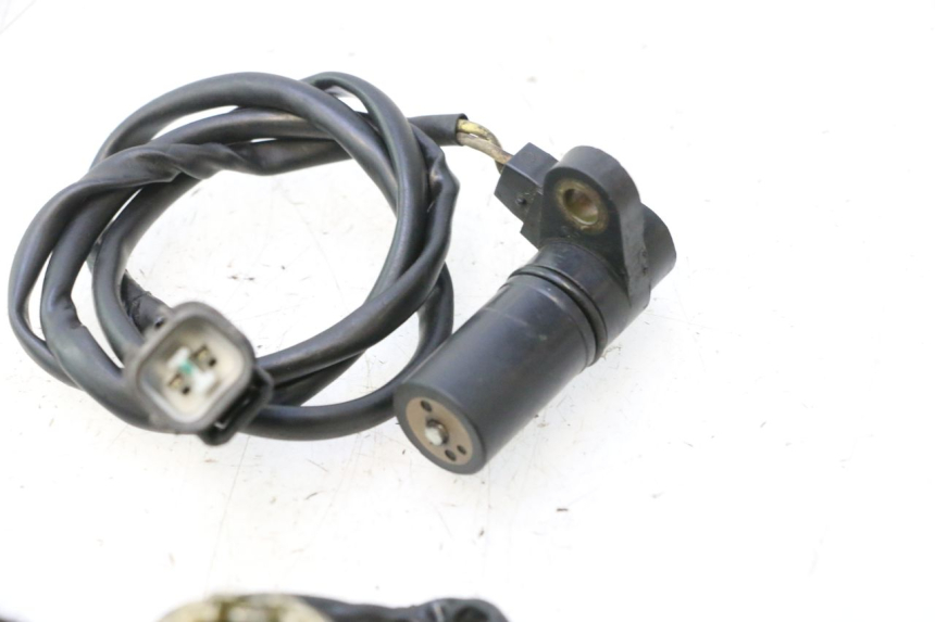 photo de CAPTEUR POSITION CVT SUZUKI BURGMAN EXECUTIVE ABS 650 (2006 - 2012) - Zoom état d’usage