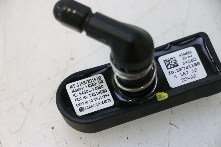 photo de CAPTEUR PRESSION PNEU HARLEY DAVIDSON ROAD GLIDE FLTRXSE 1920 (2018 - 2022) - Détail de la pièce