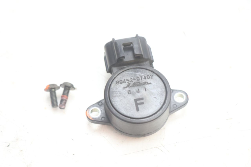 photo de CAPTEUR TPS YAMAHA XMAX X-MAX 125 (2006 - 2009) - Vue principale