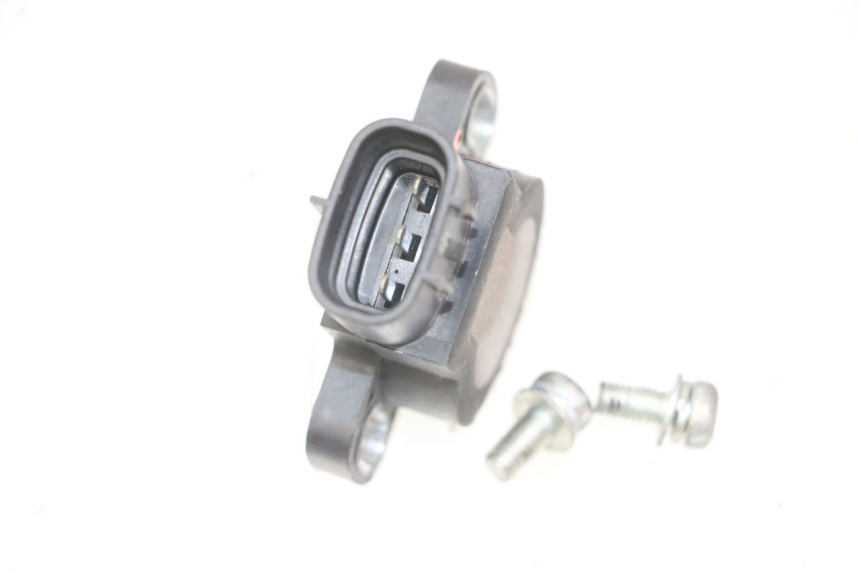 photo de CAPTEUR TPS YAMAHA XJ6 ABS 600 (2008 - 2016) - Détail de la pièce