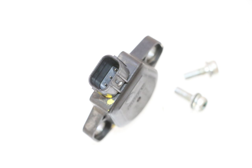 photo de CAPTEUR TPS HONDA XLV VARADERO 125 (2007 - 2012) - Détail de la pièce