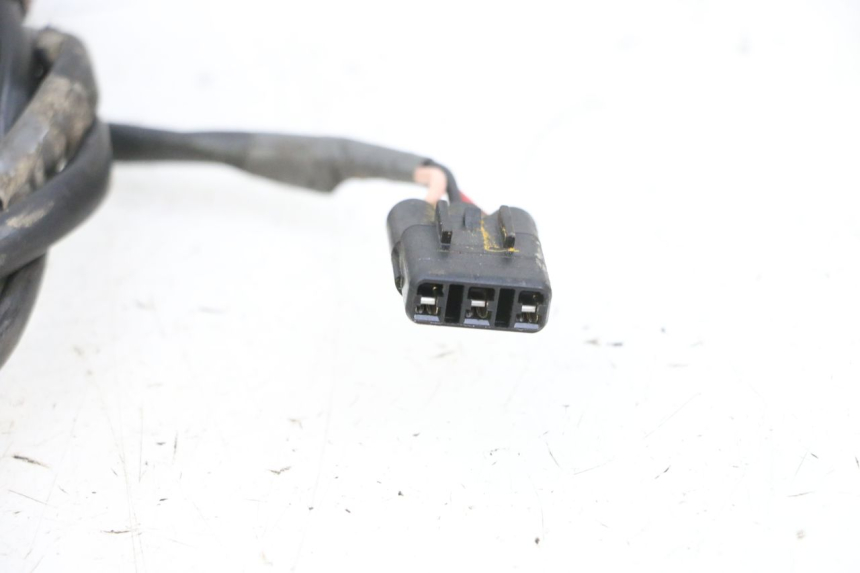 photo de CAPTEUR VITESSE SUZUKI BURGMAN 650 (2013 - 2020) - Autre angle de vue