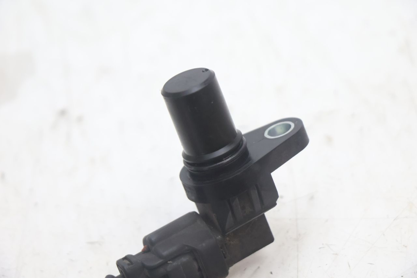 photo de CAPTEUR VITESSE HONDA FJS SILVER WING SILVERWING 400 (2005 - 2008) - Zoom état d’usage