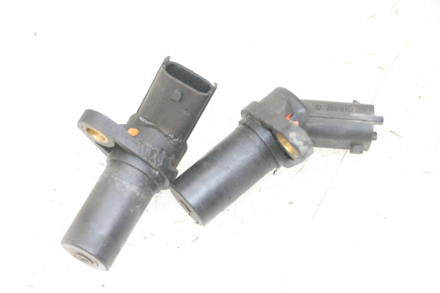 photo de CAPTEUR VITESSE PIAGGIO IE MP3 YOURBAN 300 (2011 - 2016) - Vue principale