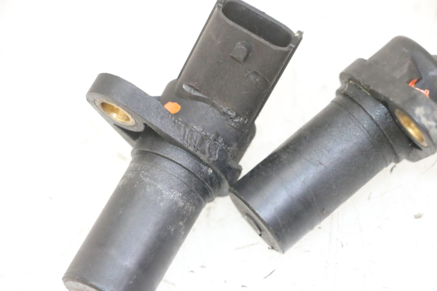 photo de CAPTEUR VITESSE PIAGGIO IE MP3 YOURBAN 300 (2011 - 2016) - Autre angle de vue