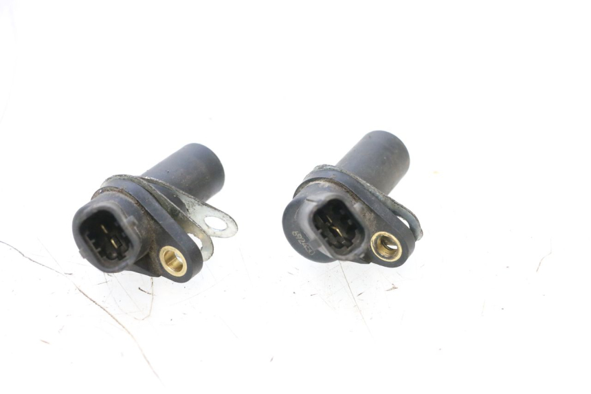 photo de CAPTEUR VITESSE PIAGGIO MP3 125 (2006 - 2014) - Autre angle de vue