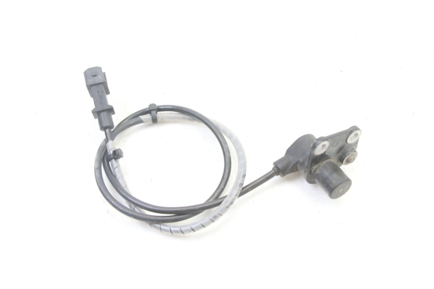 photo de CAPTEUR VITESSE PIAGGIO NEW TYPHOON 50 (2018 - 2021) - Gros plan technique