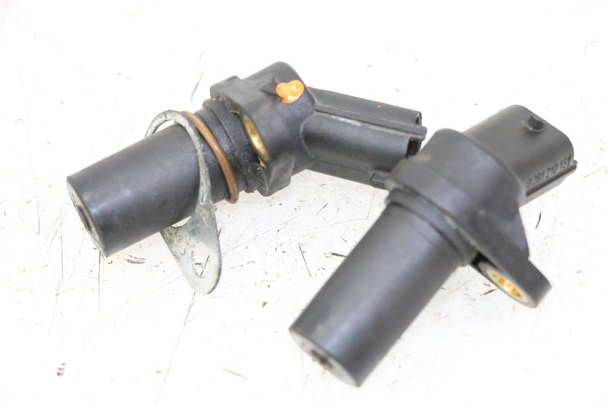 photo de CAPTEUR VITESSE PIAGGIO MP3 LT 400 (2007 - 2012) - Détail de la pièce