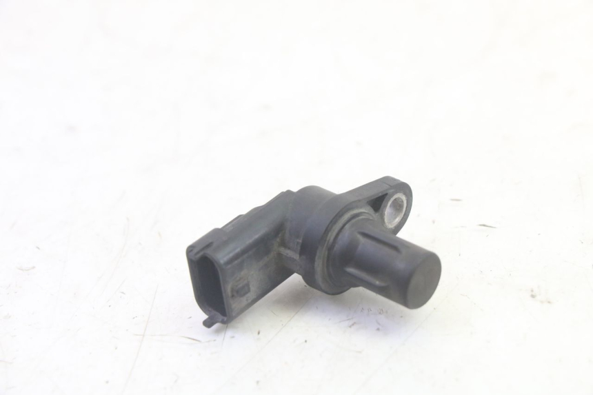 photo de CAPTEUR VITESSE PIAGGIO XEVO - X EVO 125 (2007 - 2017) - Autre angle de vue