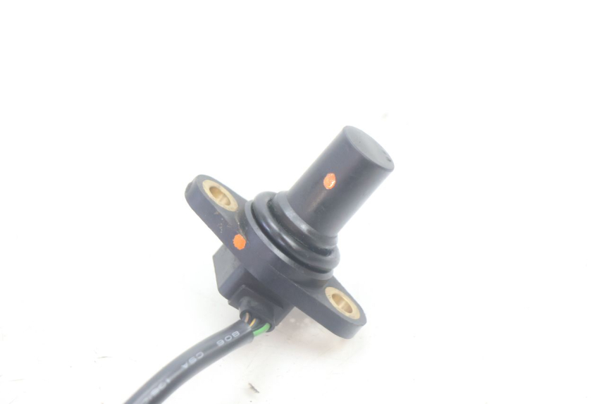 photo de CAPTEUR VITESSE HONDA XLV VARADERO 125 (2007 - 2012) - Gros plan technique