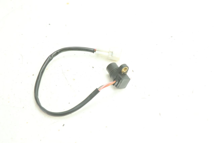 photo de CAPTEUR VITESSE YAMAHA YZF R6 600 (2008 - 2009) - Détail de la pièce