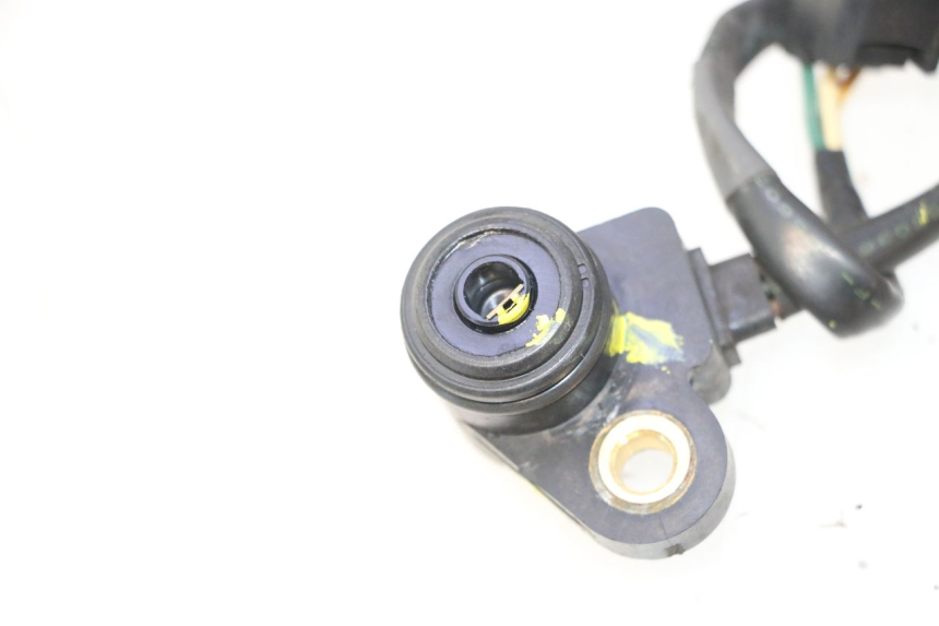 photo de CAPTEUR DE POSITION ROLL LOCK PIAGGIO MP3 500 (2016 - 2018) - Gros plan technique
