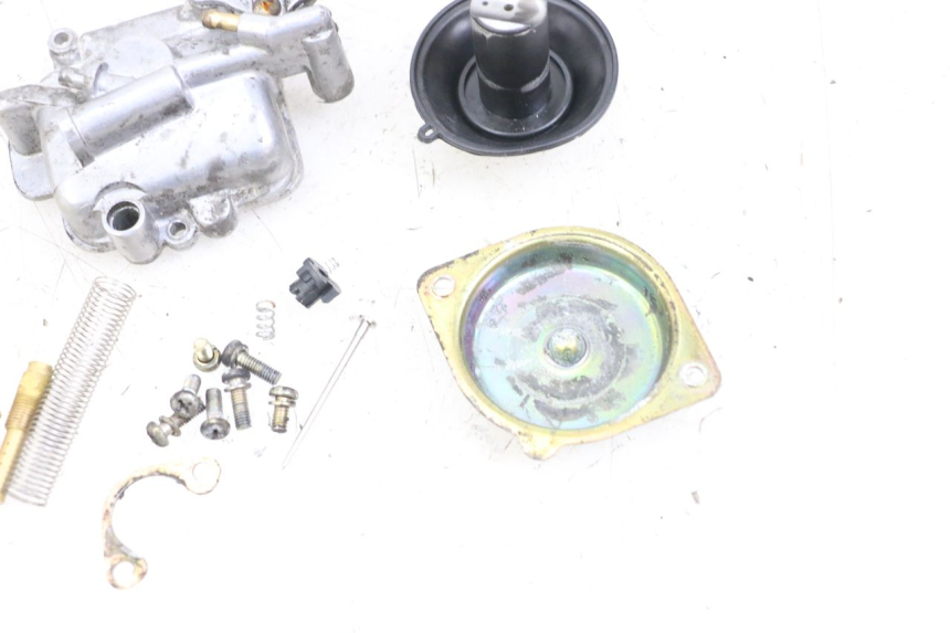 photo de CARBURATEUR KYMCO AGILITY 4T 50 (2005 - 2018) - Autre angle de vue