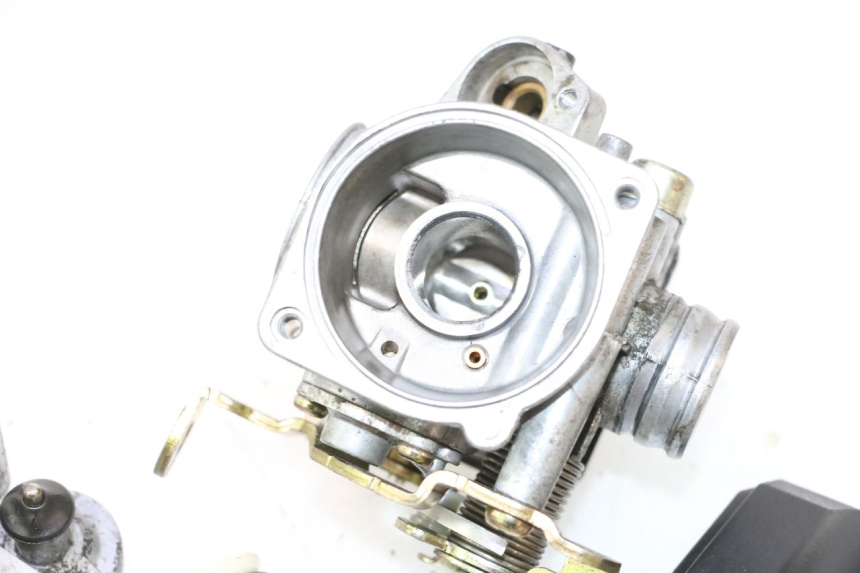 photo de CARBURATEUR KYMCO AGILITY PREMIUM 50 (2007 - 2010) - Détails caractéristiques