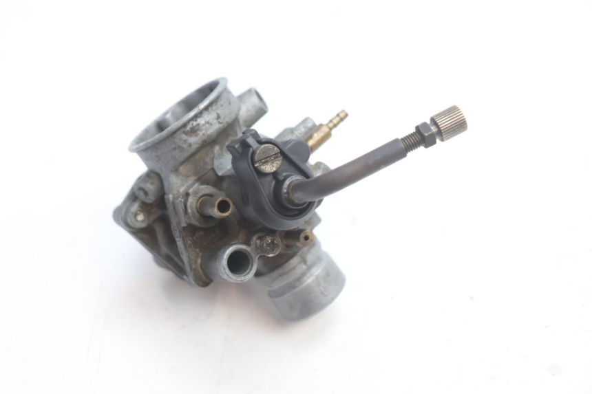photo de CARBURATEUR MBK BOOSTER SPIRIT 50 (1996 - 1999) - Gros plan technique