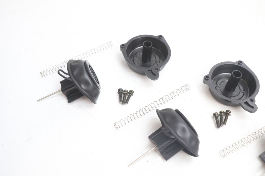 photo de CARBURATEUR HONDA CB F HORNET 600 (2005 - 2006) - Zoom composants