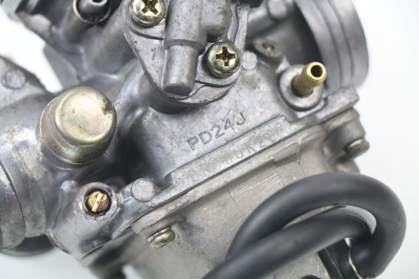 photo de CARBURATEUR REVATTO CITYONE 125 (2006 - 2007) - Gros plan technique