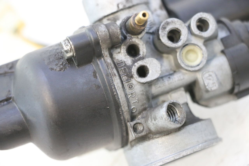 photo de CARBURATEUR PEUGEOT CITYSTAR 2T 50 (2018 - 2021) - Gros plan technique