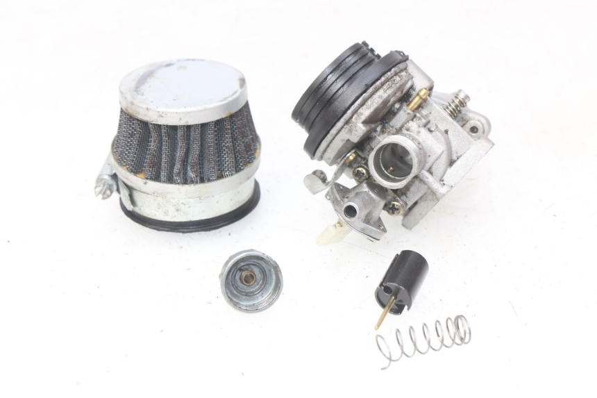 photo de CARBURATEUR POCKET BIKE CROSS 50 - État de surface