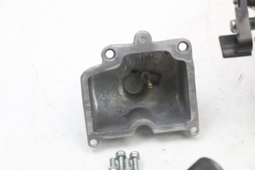 photo de CARBURATEUR RSR DIRT BIKE 150 - Marquages et références