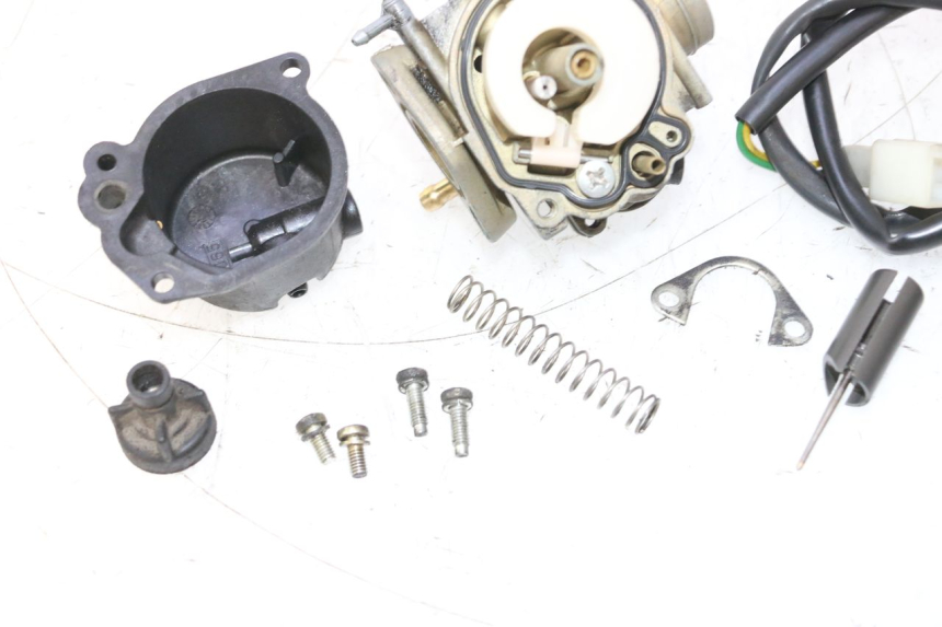 photo de CARBURATEUR PEUGEOT ELYSTAR 50 (2002 - 2014) - Vue rapprochée