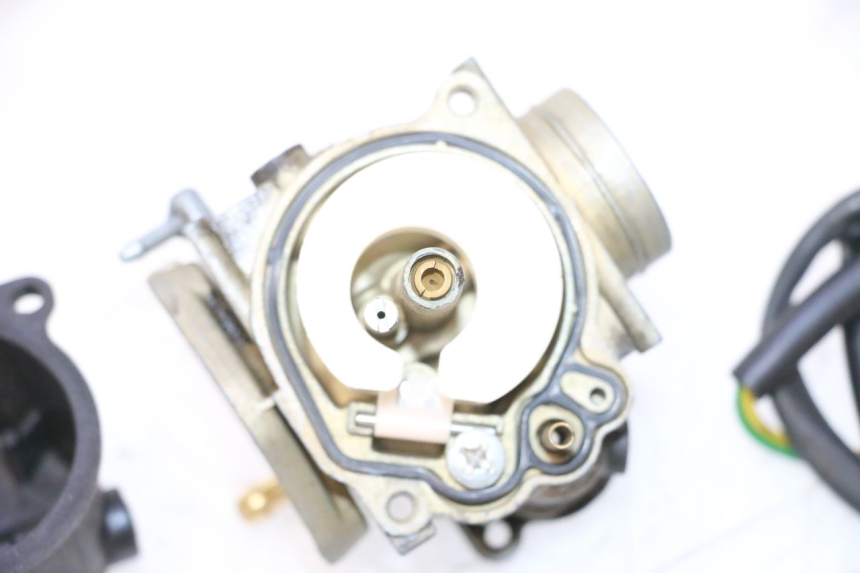 photo de CARBURATEUR PEUGEOT ELYSTAR 50 (2002 - 2014) - Focus structure