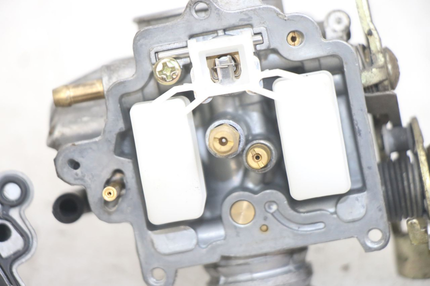 photo de CARBURATEUR JM MOTORS EVOLIS 4T 50 (2018 - 2022) - Vue rapprochée