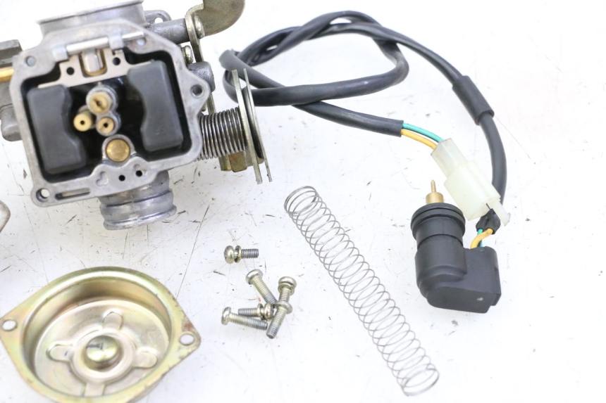 photo de CARBURATEUR JM MOTORS EVOLIS 4T 50 (2018 - 2022) - Inspection visuelle