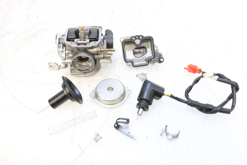 photo de CARBURATEUR JM MOTORS EVOLIS 4T 50 (2018 - 2022) - État de surface