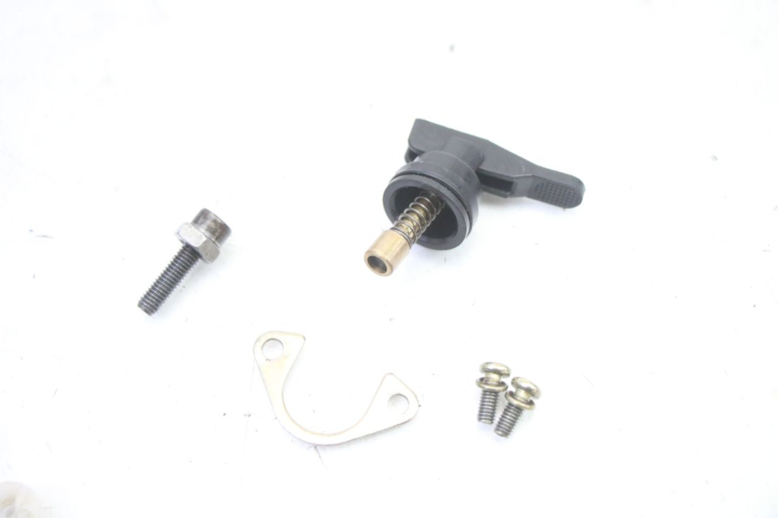 photo de CARBURATEUR KEEWAY F-ACT FACT 50 (2006 - 2011) - Zoom composants