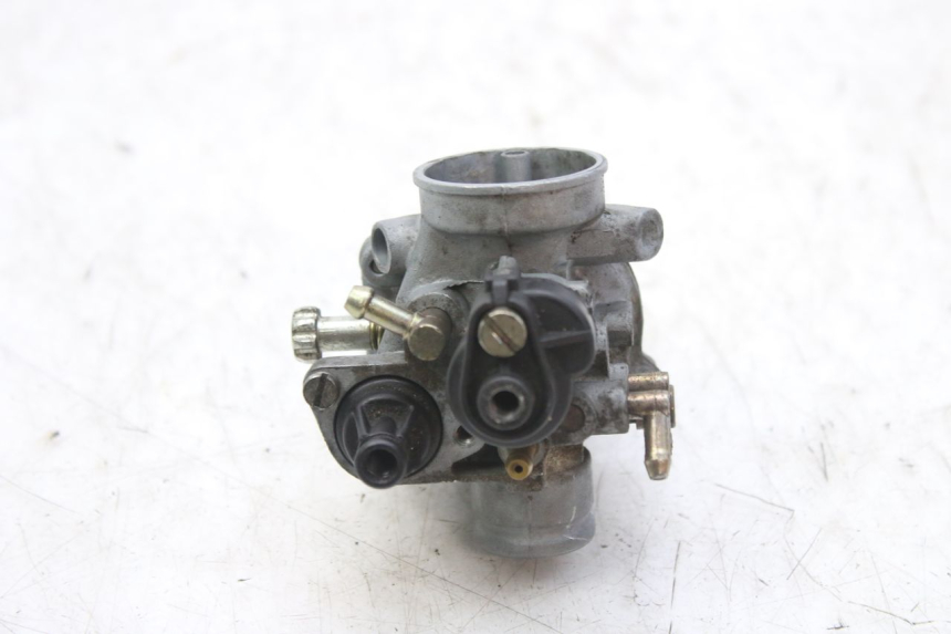 photo de CARBURATEUR DERBI GPR 50 (2004 - 2009) - Gros plan technique