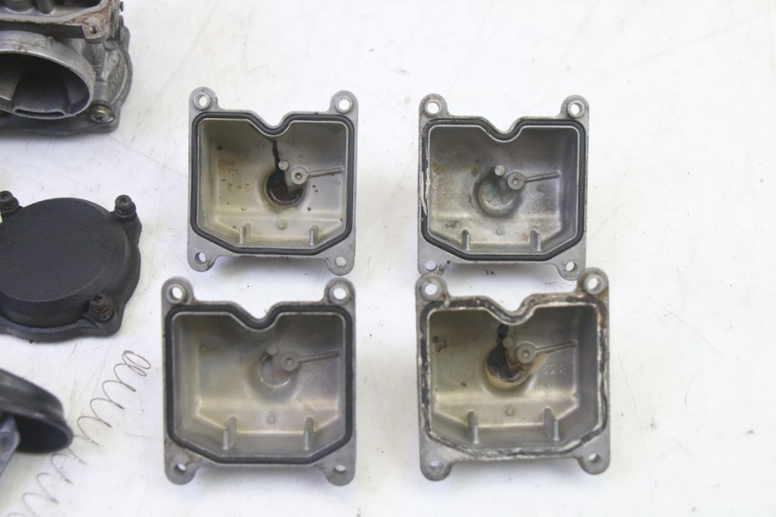 photo de CARBURATEUR KAWASAKI GPX R WARBIRD 600 (1988 - 1993) - Inspection visuelle