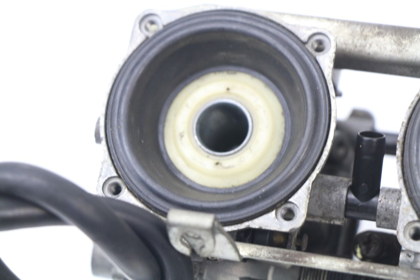 photo de CARBURATEUR SUZUKI GSF N BANDIT 600 (1996 - 1999) - Inspection visuelle