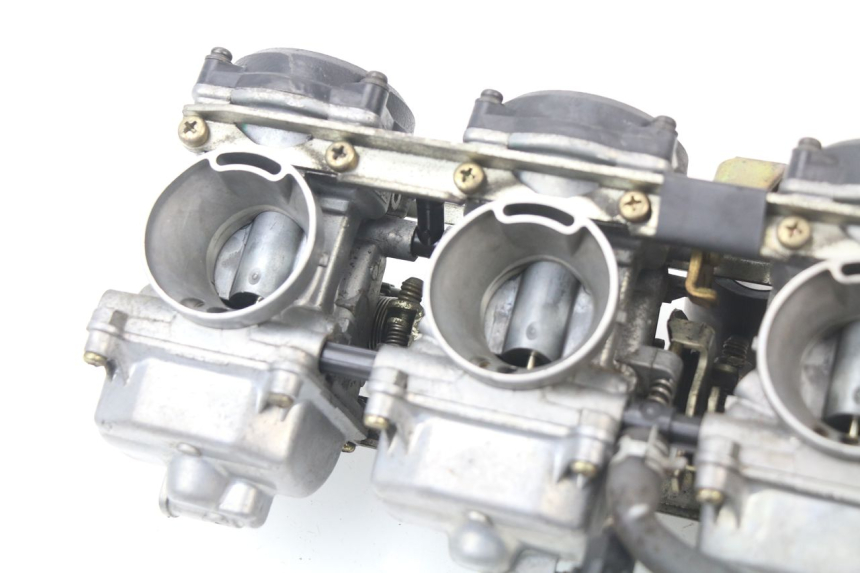 photo de CARBURATEUR SUZUKI GSF N BANDIT 600 (1996 - 1999) - État de surface