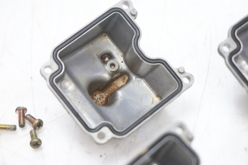 photo de CARBURATEUR SUZUKI GSF N BANDIT 1200 (2001 - 2005) - Vue rapprochée