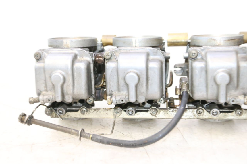 photo de CARBURATEUR SUZUKI GSX F GSXF 750 (1988 - 1998) - Zoom état d’usage
