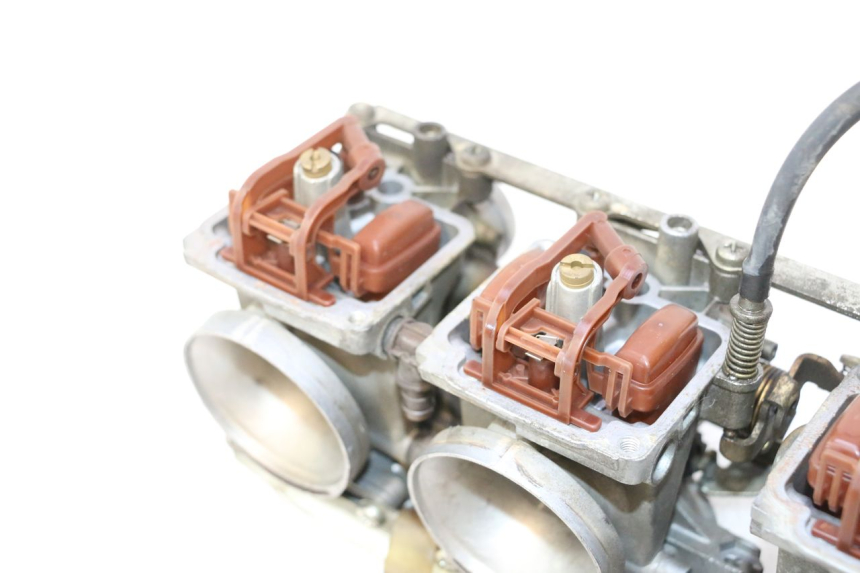 photo de CARBURATEUR SUZUKI GSX F GSXF 750 (1988 - 1998) - Vue rapprochée