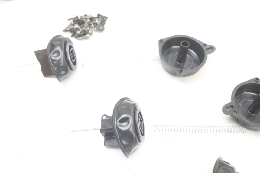 photo de CARBURATEUR HONDA CBR F 1000 (1993 - 1996) - Photo complémentaire