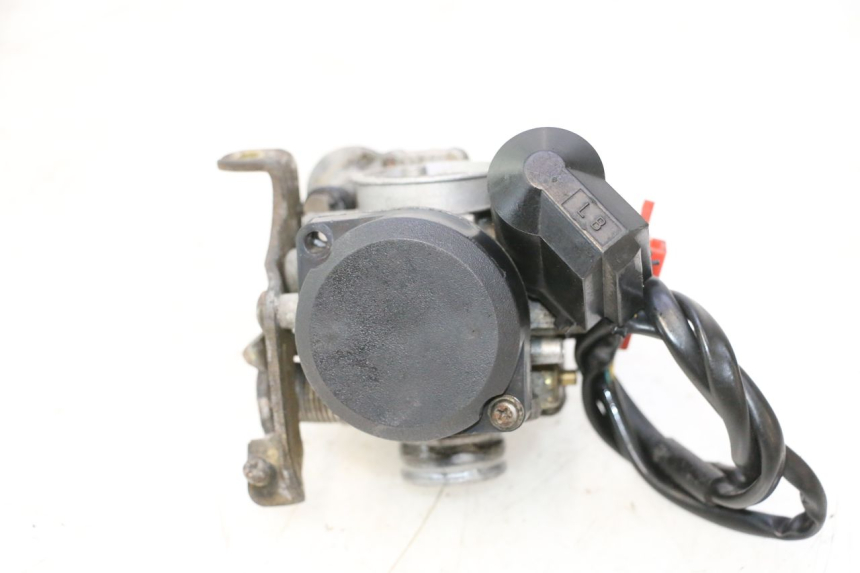 photo de CARBURATEUR BAOTIAN HUASHA HS50QT-7 50 - Points de fixation