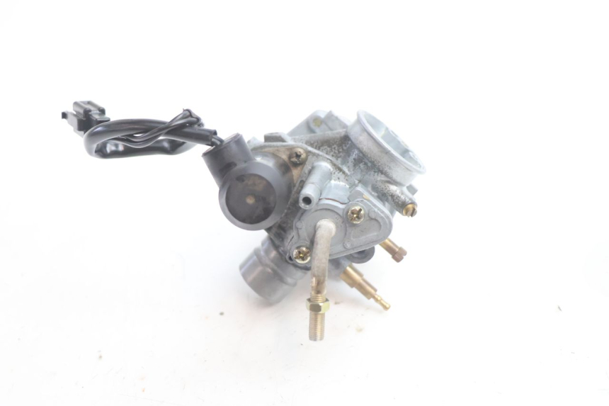 photo de CARBURATEUR KEEWAY HURRICANE 50 (2006 - 2019) - Points de fixation