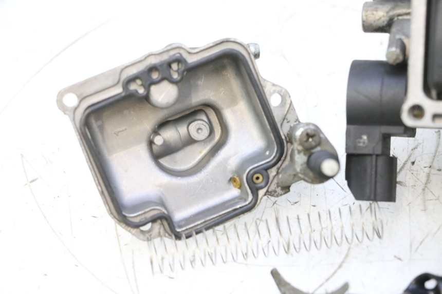 photo de CARBURATEUR SYM JET 14 4T 50 (2018 - 2022) - Angle alternatif