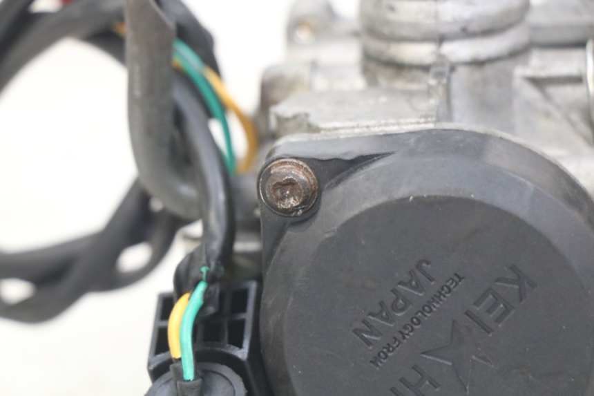 photo de CARBURATEUR PEUGEOT KISBEE 4T 50 (2010 - 2017) - Autre angle de vue